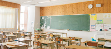 湯沢学園 様